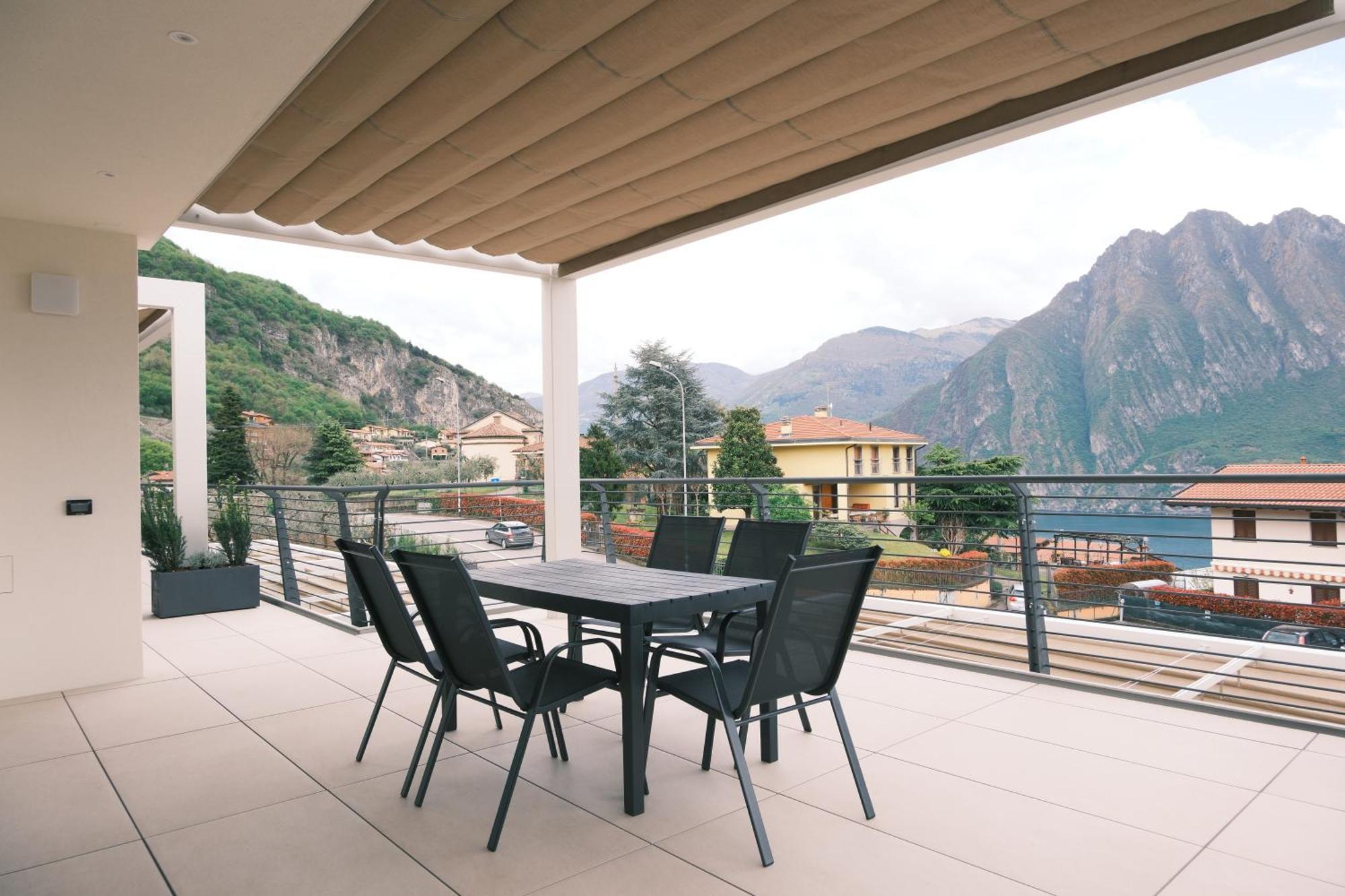 Costa Blu - Terrace Overlooking The Lake & Pool 리바디솔토 외부 사진
